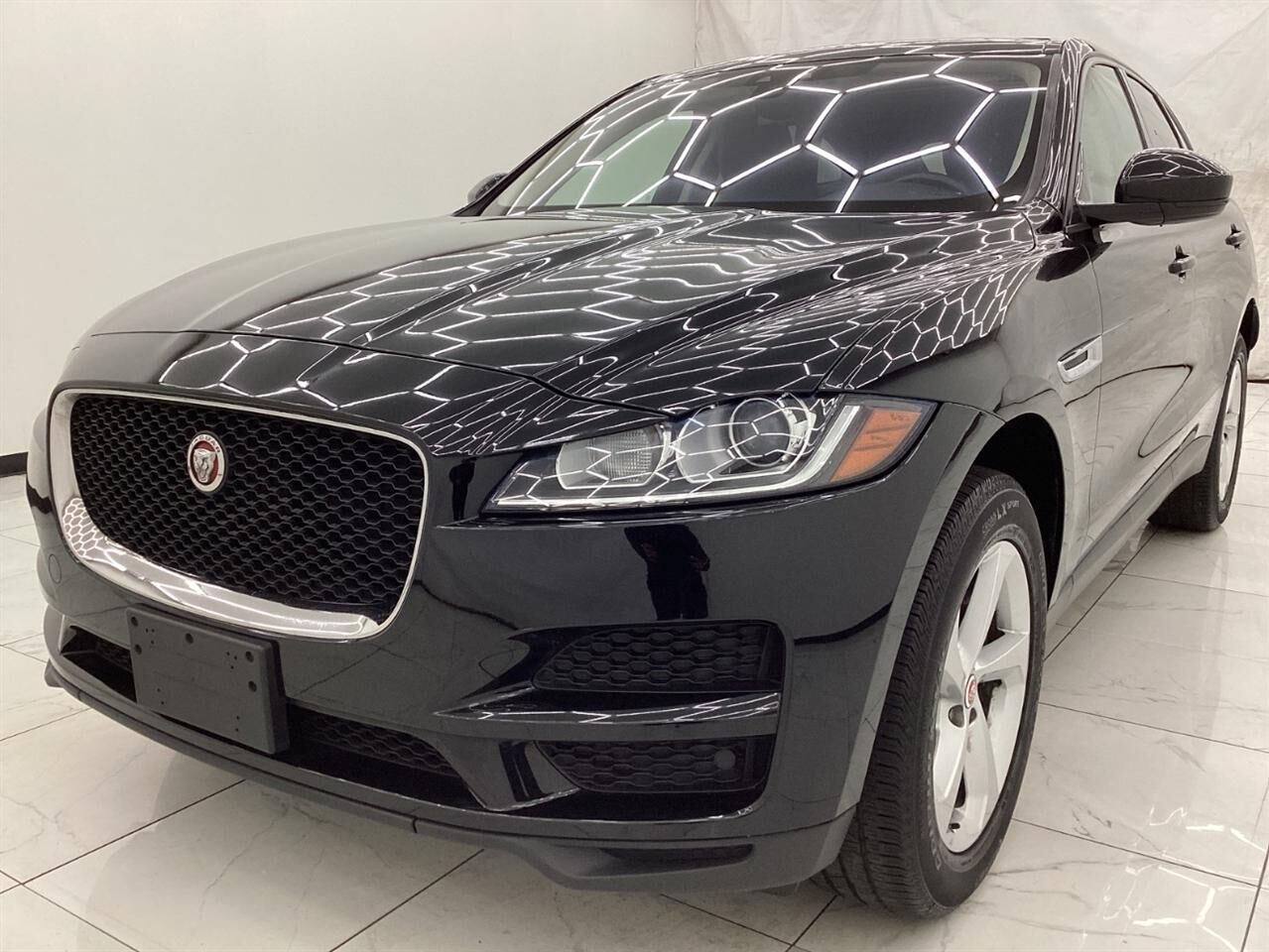 2018 JAGUAR F-Pace