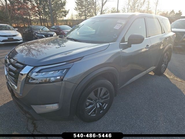 2024 NISSAN Pathfinder