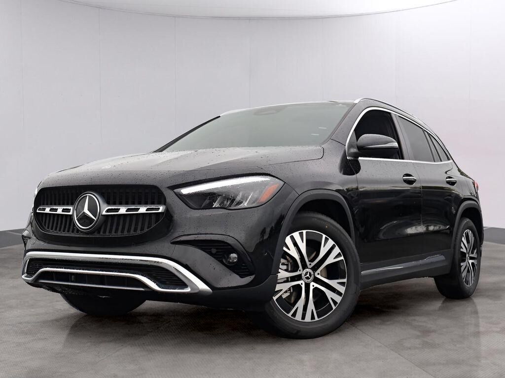 2025 MERCEDES-BENZ GLA-Class