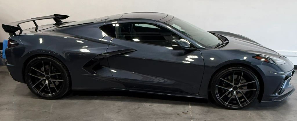 2020 CHEVROLET Corvette