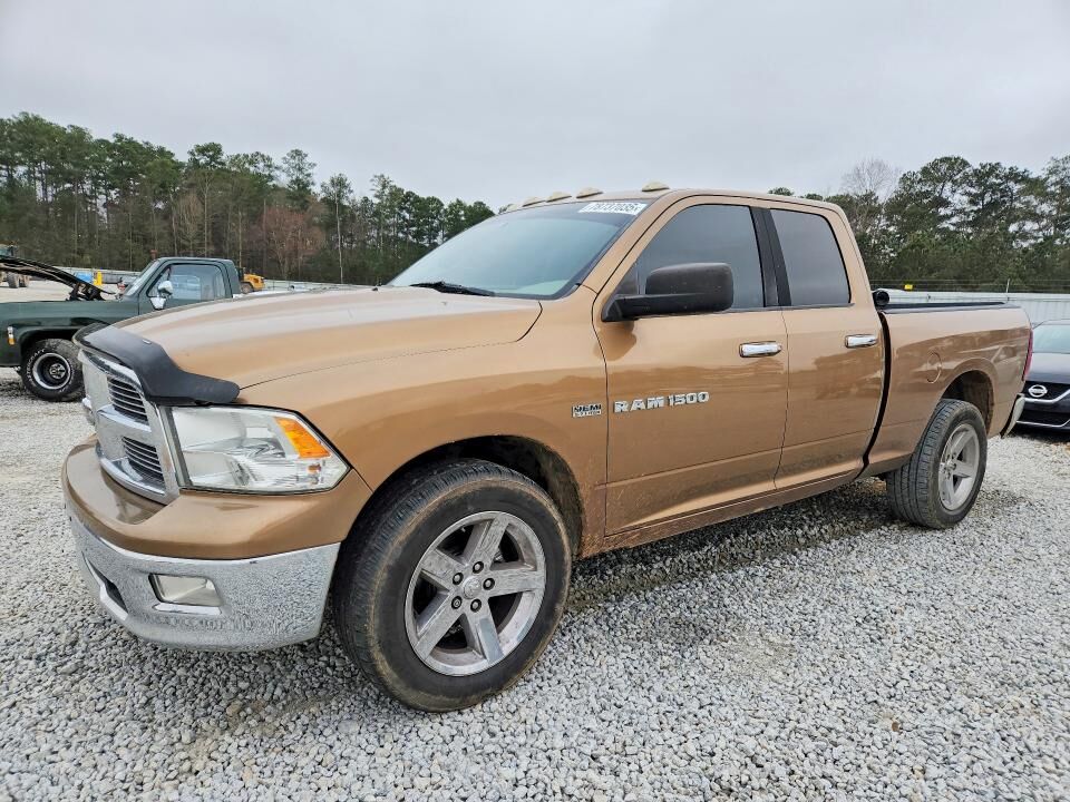 2011 DODGE Ram