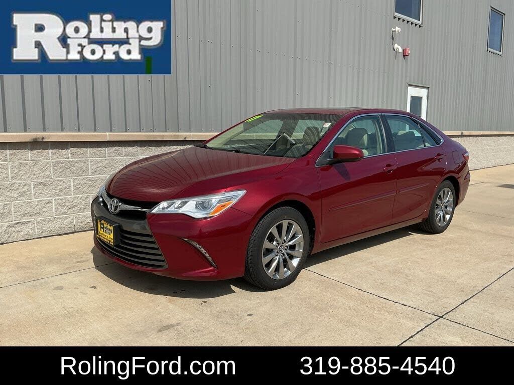 2017 TOYOTA Camry