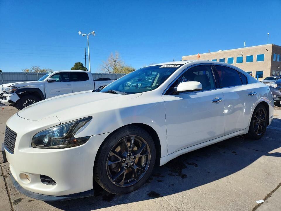 2012 NISSAN Maxima
