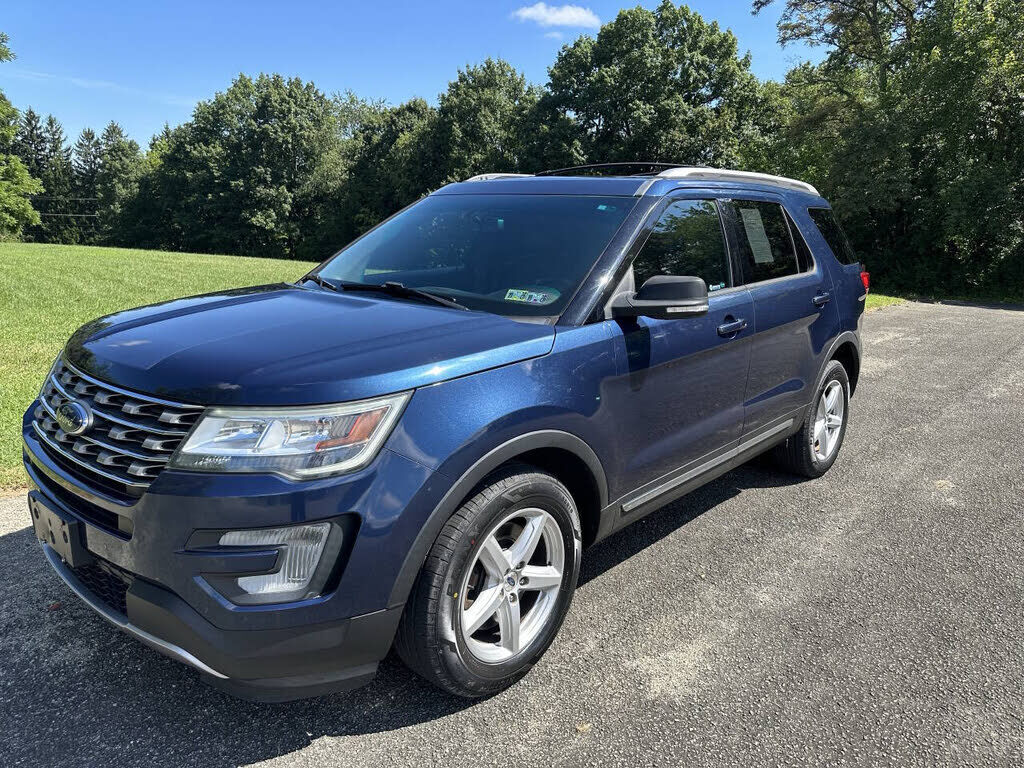 2016 FORD Explorer