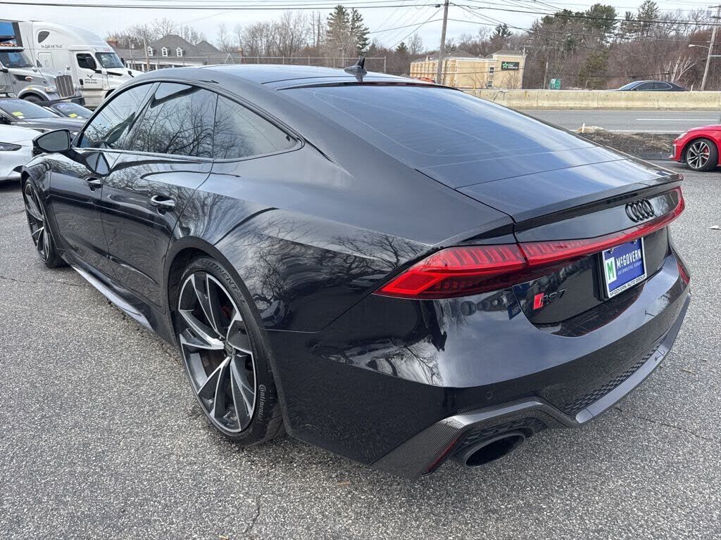 2022 Audi RS7