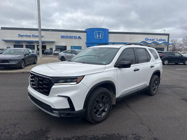 2023 HONDA Pilot