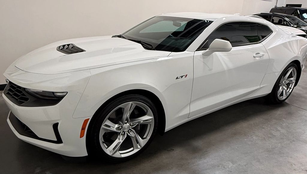 2023 CHEVROLET Camaro
