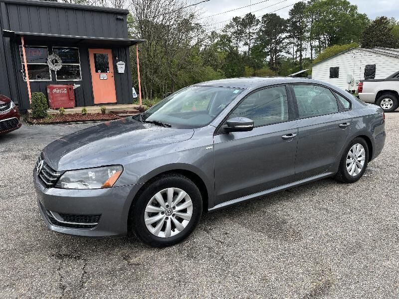 2015 VOLKSWAGEN Passat