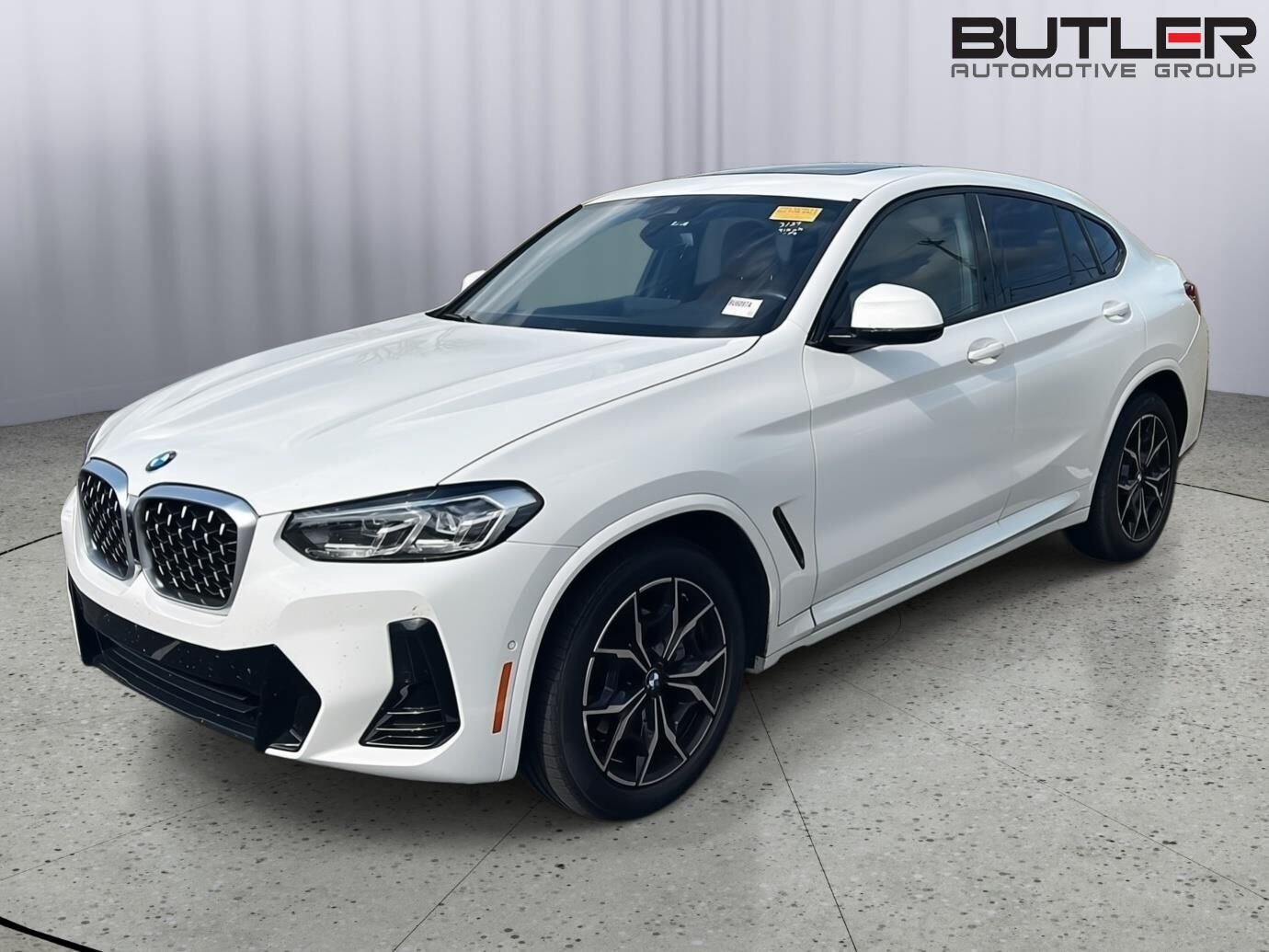 2022 BMW X4