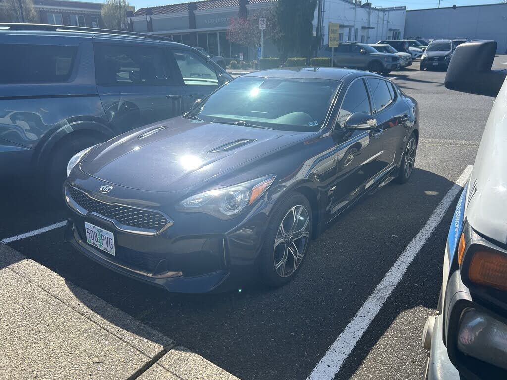 2020 KIA Stinger