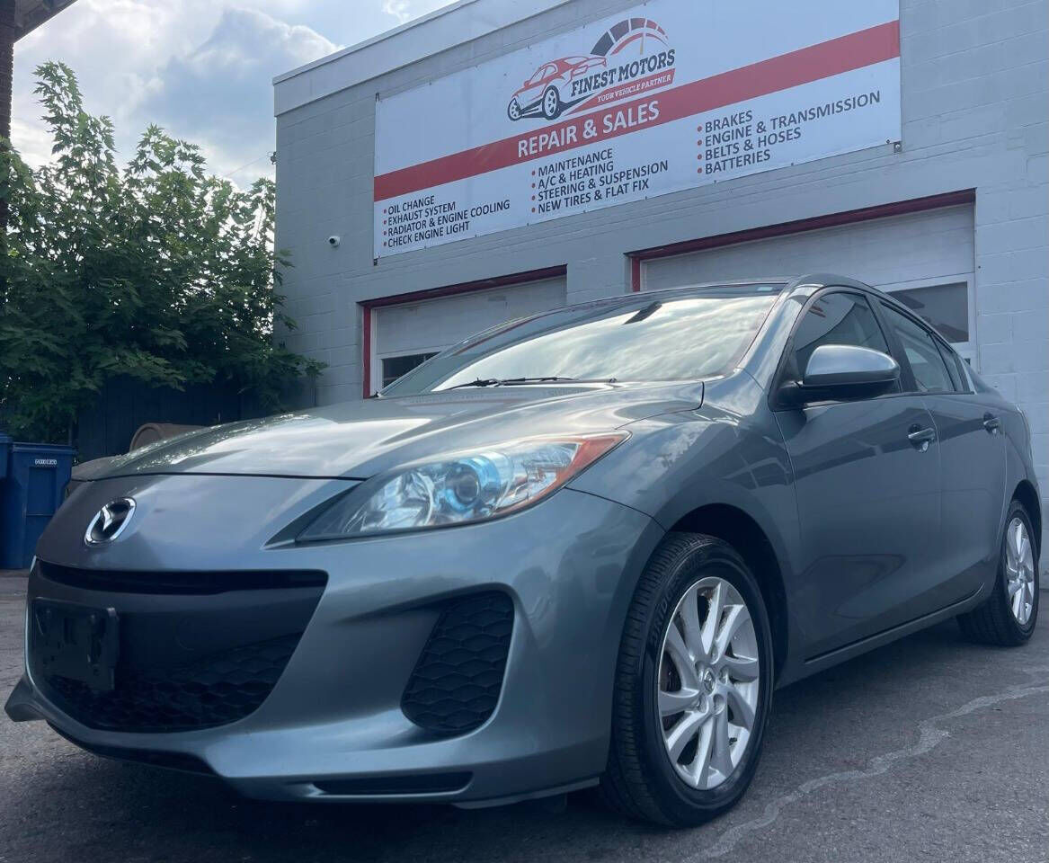 2012 MAZDA Mazda3
