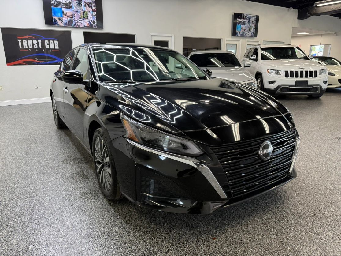 2023 NISSAN Altima