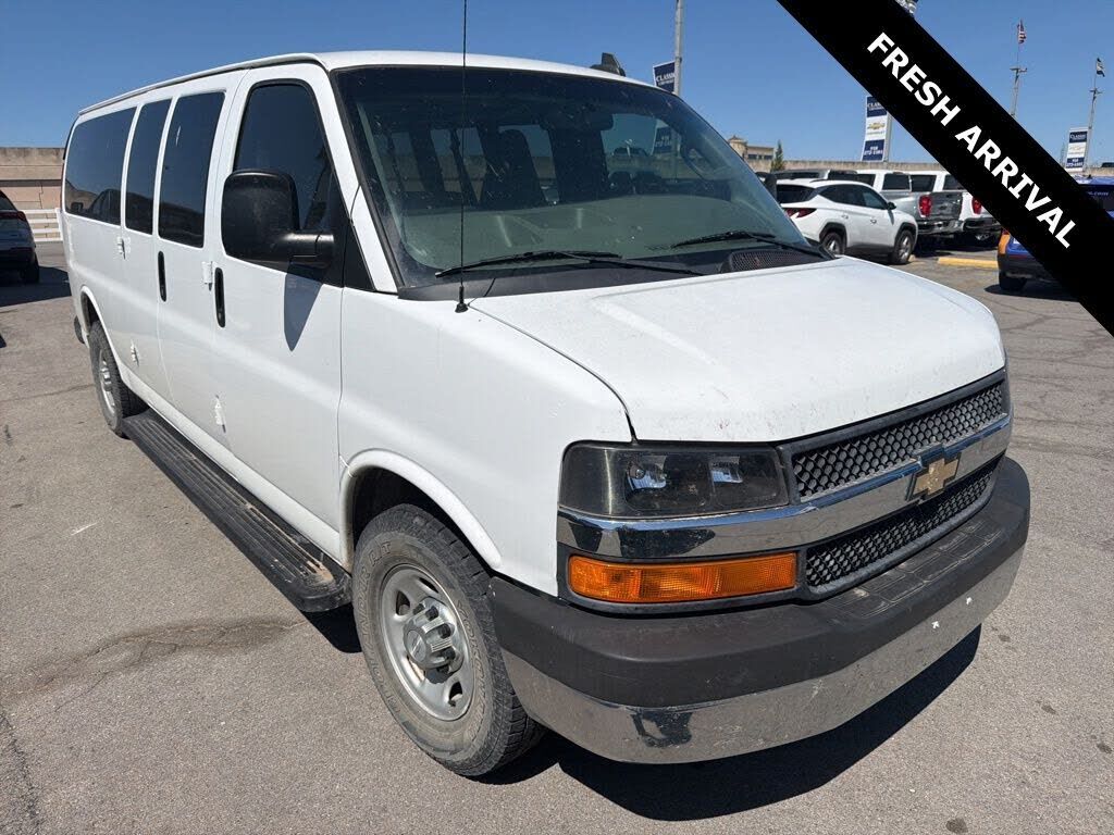 2016 CHEVROLET Express
