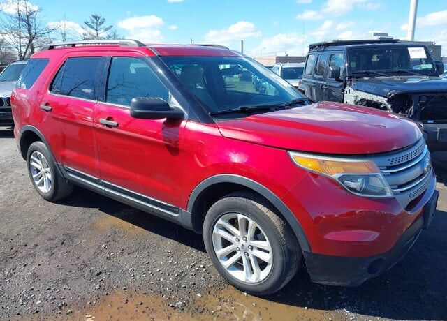 2015 FORD Explorer