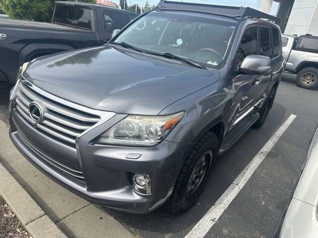 2015 LEXUS LX