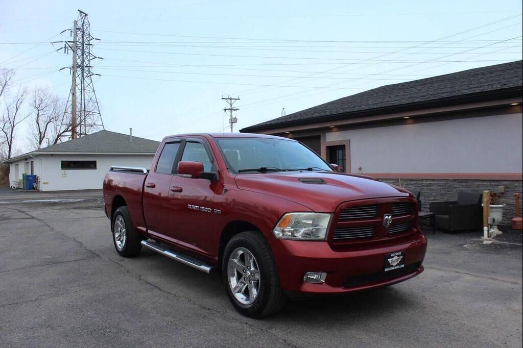 2012 DODGE Ram