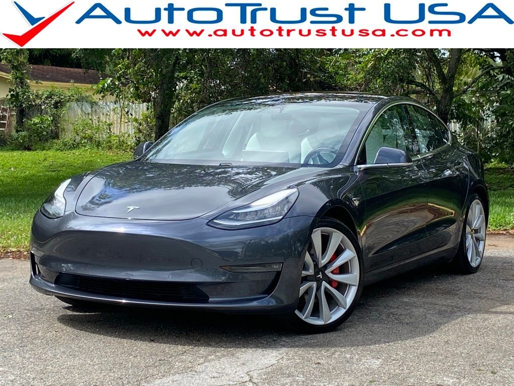 2018 TESLA Model 3