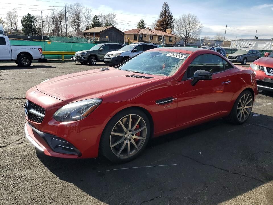 2017 MERCEDES-BENZ SLC-Class
