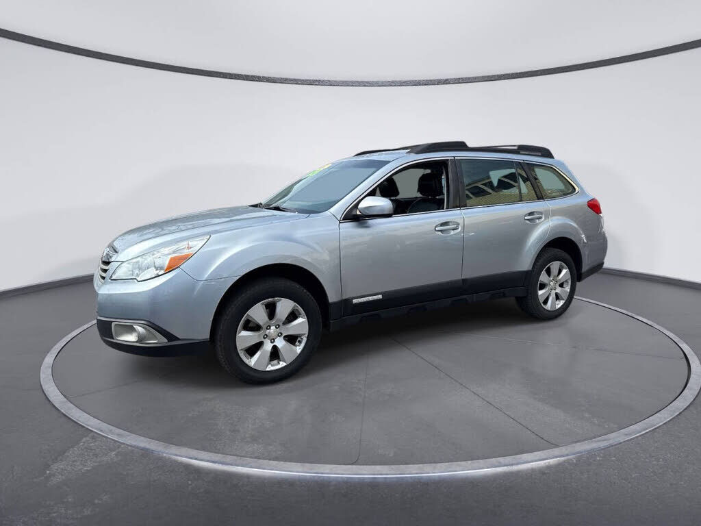 2012 SUBARU Outback