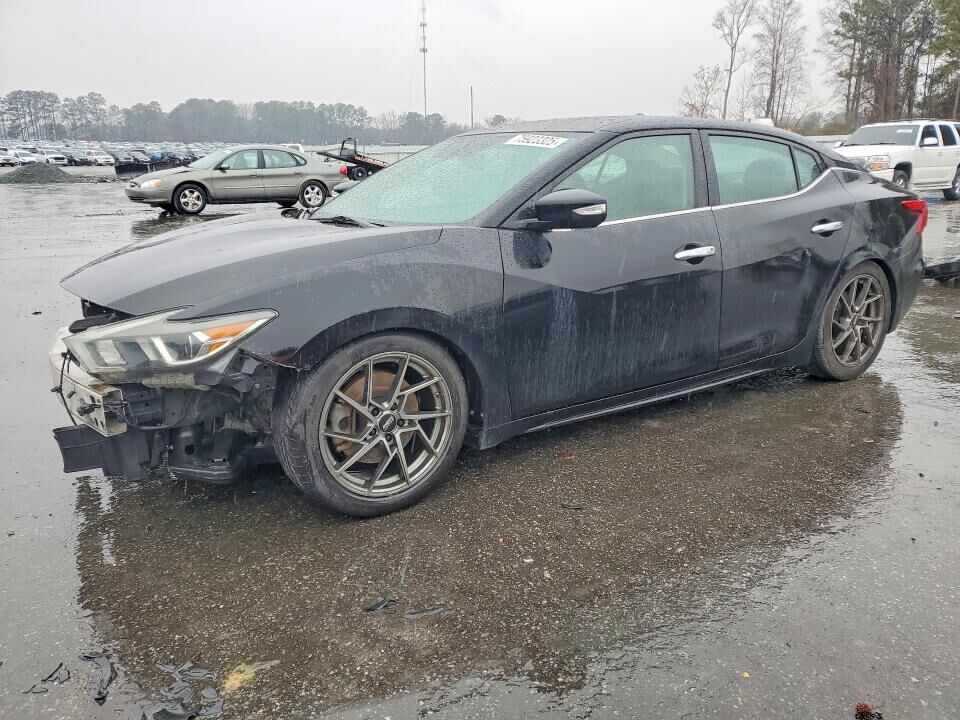 2018 NISSAN Maxima