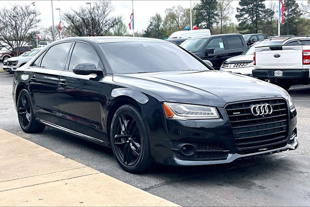 2017 AUDI A8