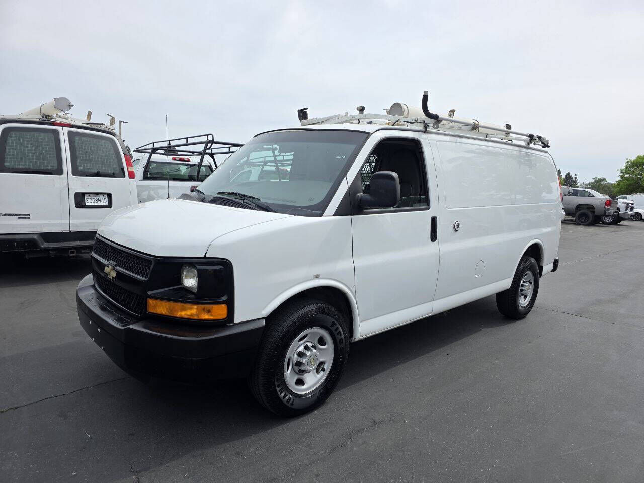 2013 CHEVROLET Express