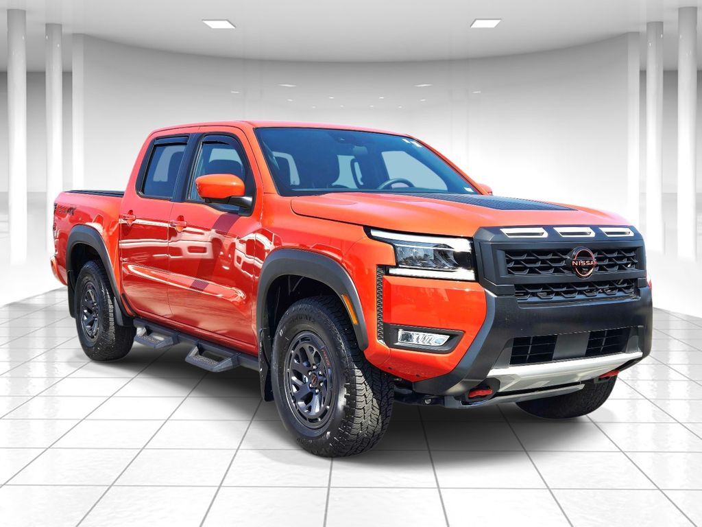 2025 NISSAN Frontier