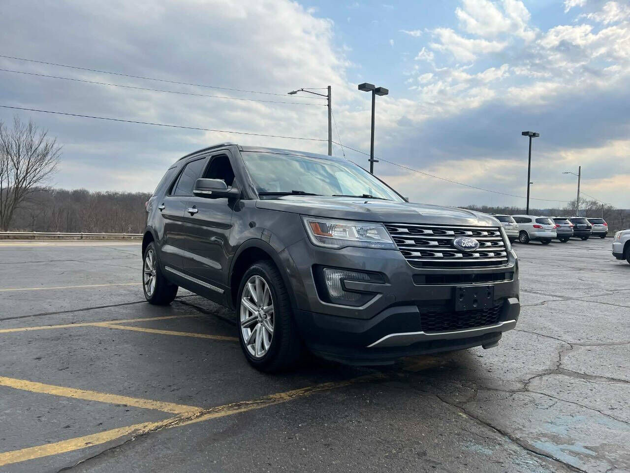 2016 FORD Explorer