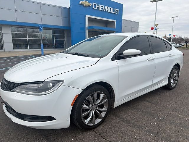 2016 CHRYSLER 200
