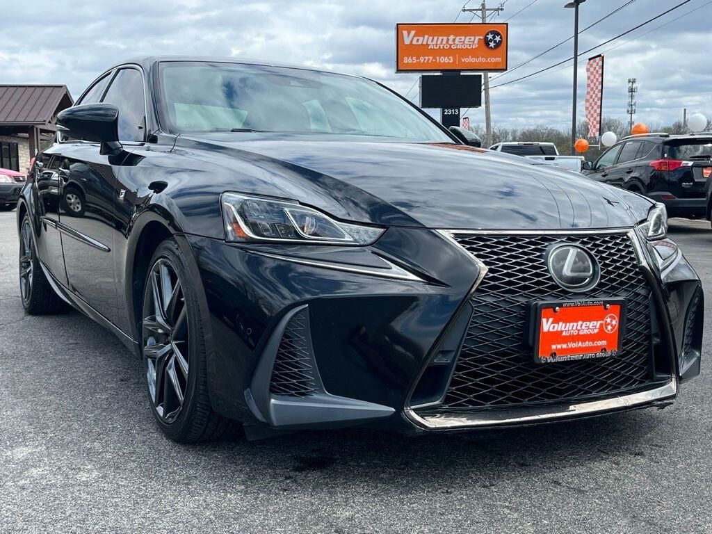 2020 LEXUS IS