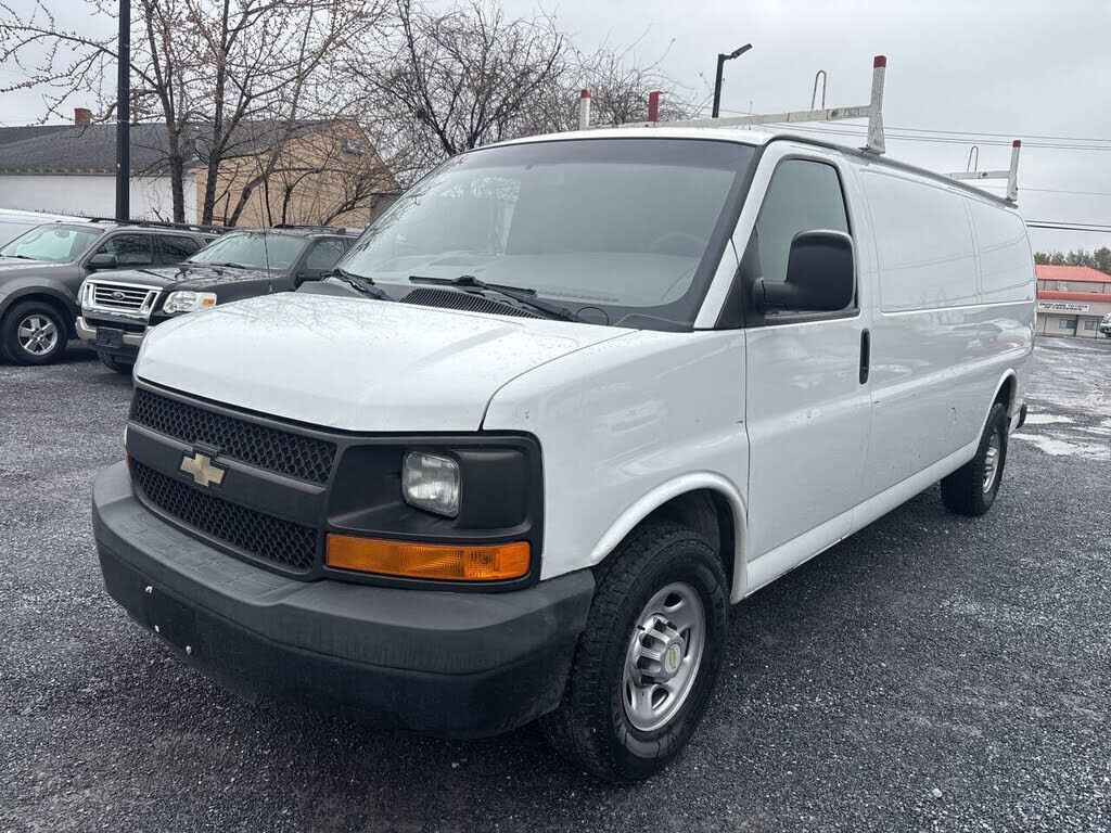 2014 CHEVROLET Express