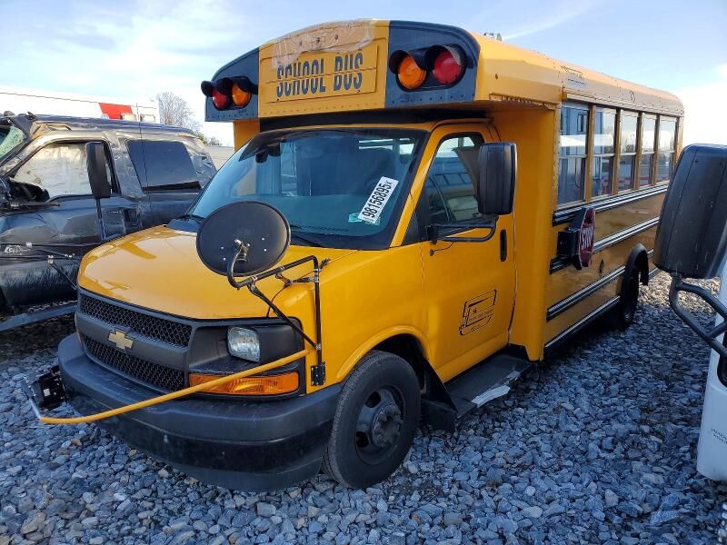 2017 CHEVROLET Express
