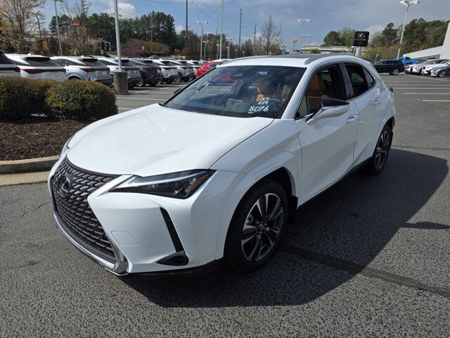 2026 LEXUS UX