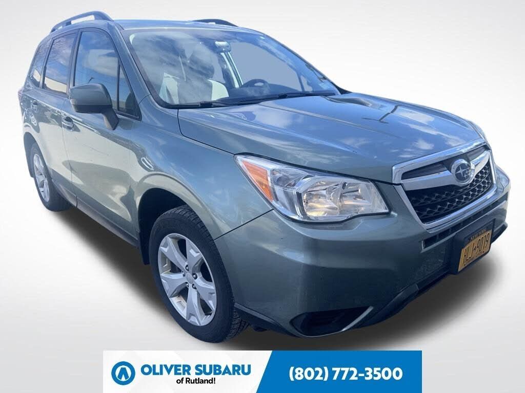 2016 SUBARU Forester