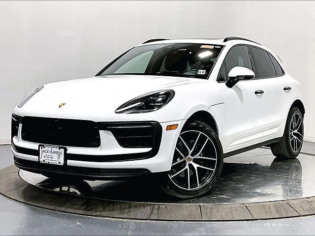 2023 PORSCHE Macan