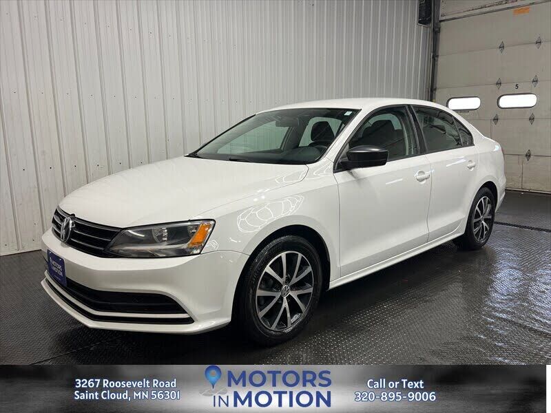 2016 VOLKSWAGEN Jetta