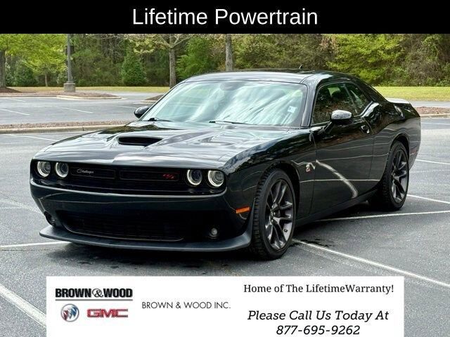 2020 DODGE Challenger