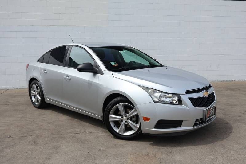 2013 CHEVROLET Cruze