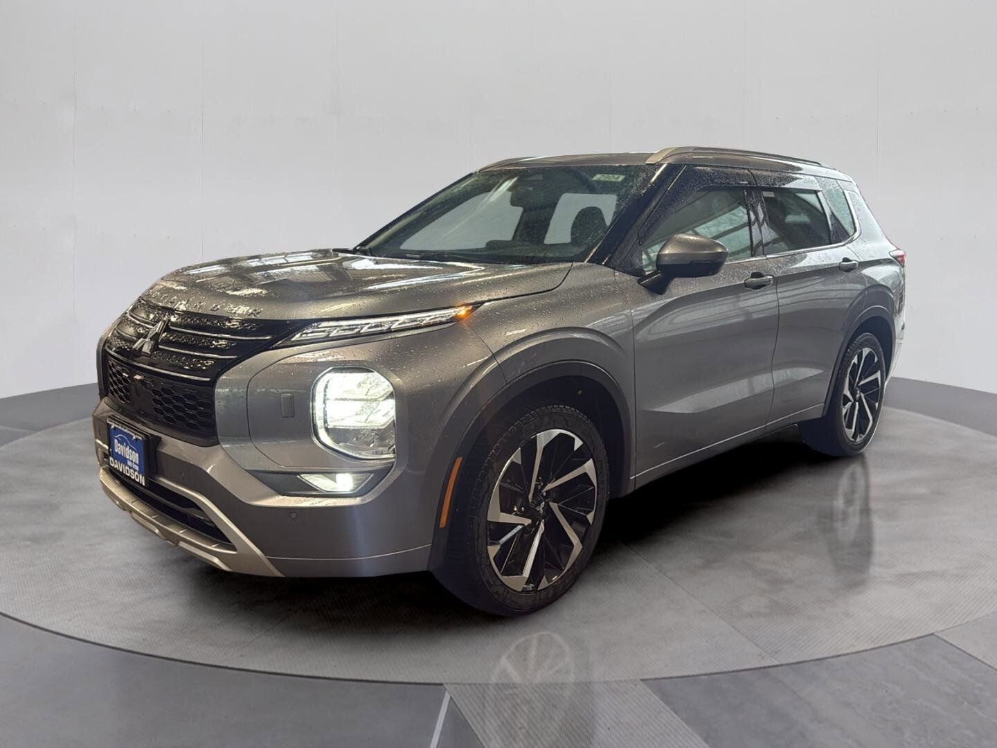 2022 MITSUBISHI Outlander