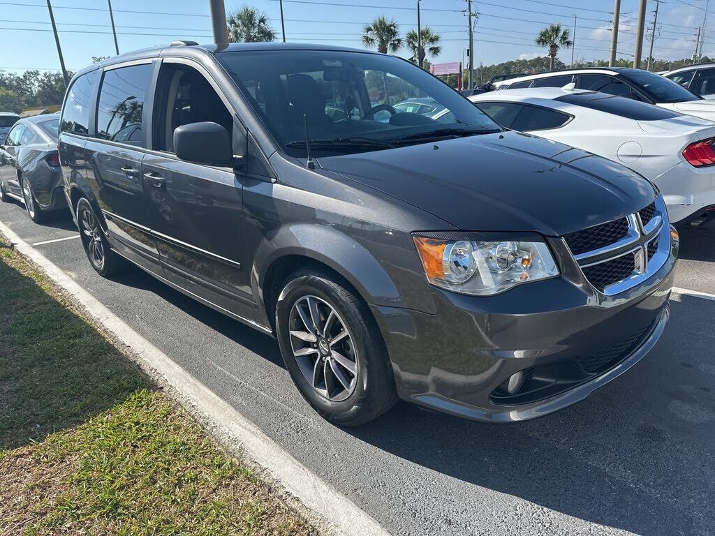 2017 DODGE Grand Caravan