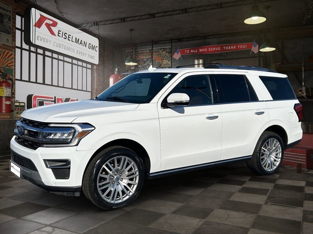 2024 FORD Expedition