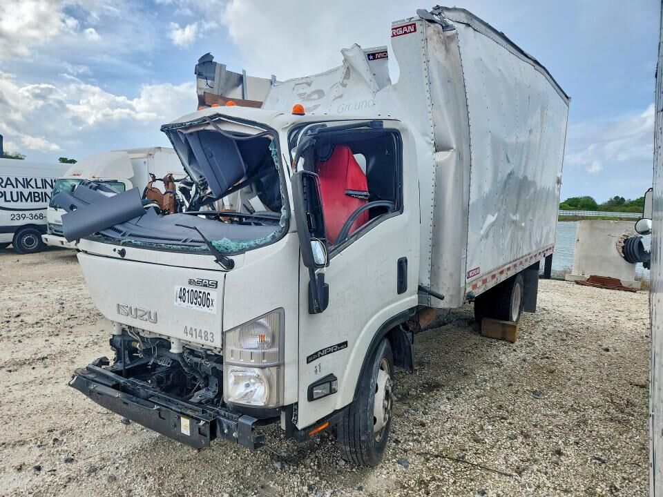 2020 ISUZU NPR-HD