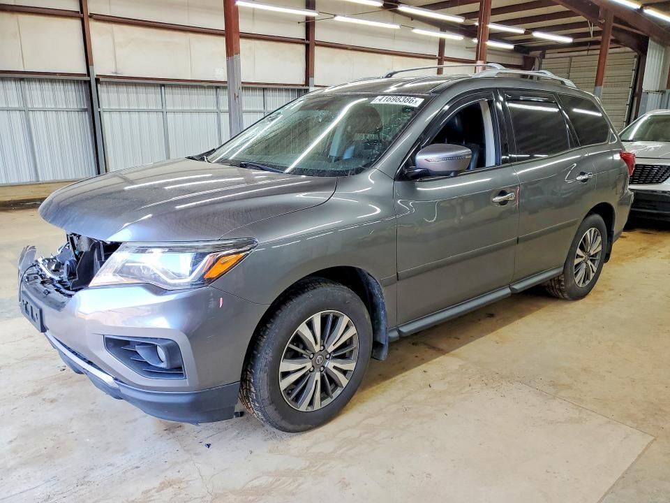2018 NISSAN Pathfinder