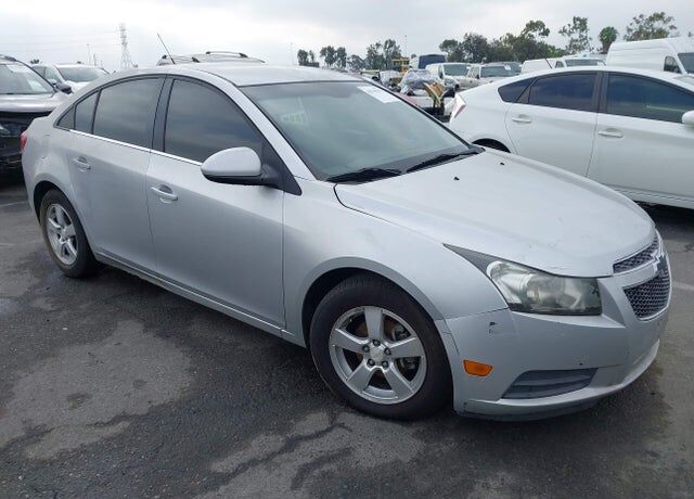 2011 CHEVROLET Cruze