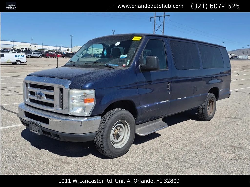 2011 FORD E-350