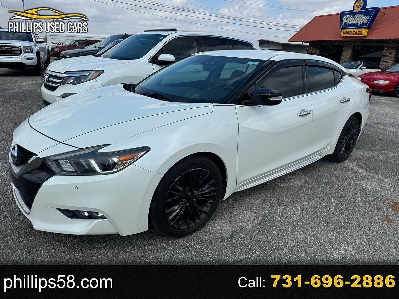 2017 NISSAN Maxima