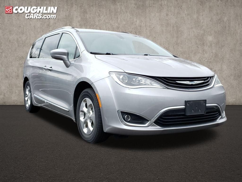 2019 CHRYSLER Pacifica