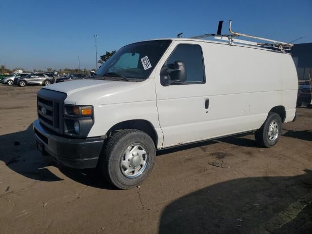 2013 FORD E-250