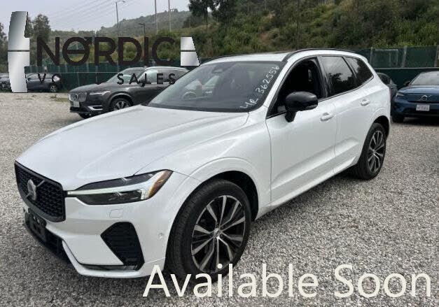 2023 VOLVO XC60