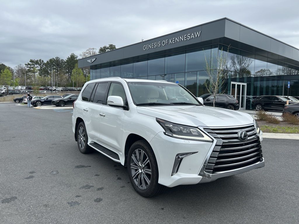 2017 LEXUS LX